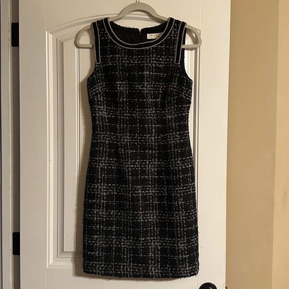 CLOSEOUT Trina Turk Sleeveless Tweed Shift Dress